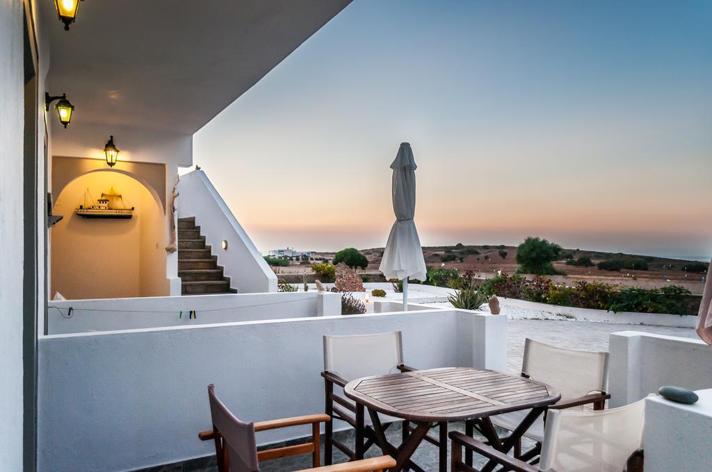 Agnanti View Hotel Pachaina Екстер'єр фото